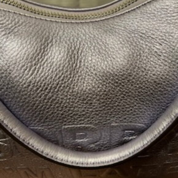 Aimee Kestenberg SORRY I'M LATE Lilac Metallic Pebbled Leather Satchel RARE FIND - Picture 5 of 11